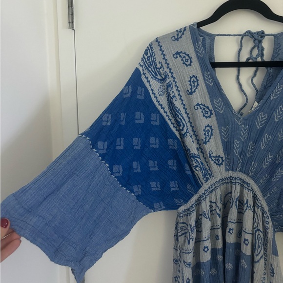 Anthropologie Indigo and Cream Patterned Maxi Caftan - Picture 2 of 6